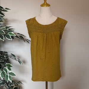 LOFT Women’s Mustard Smocked Blouse Size Medium